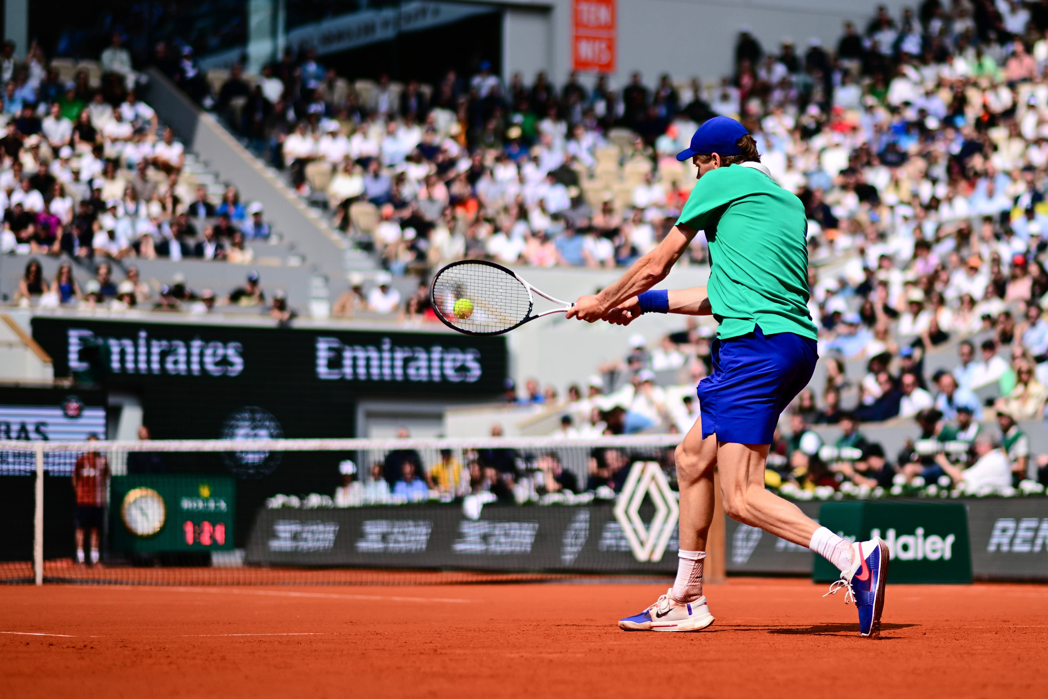 法国网球队绝杀世界网球队，阿尔卡拉斯打破历史纪录的简单介绍