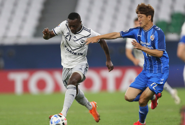 开云体育app-包含查尔斯领衔攻防,助力泰达争夺亚冠席位的词条