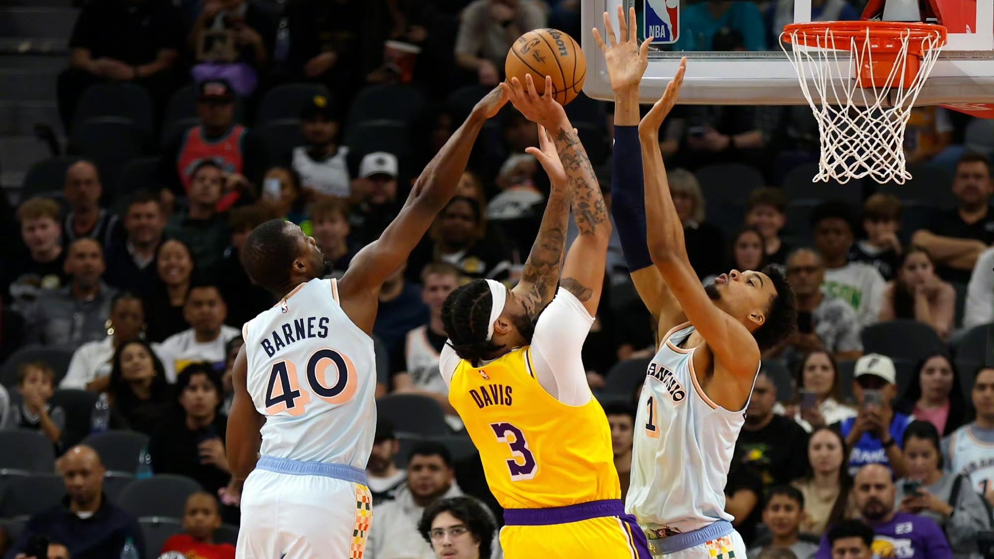 开云体育官网-关于湖人战胜马刺,将在下轮对阵快船的信息