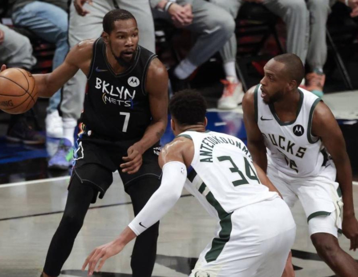 上海队横扫北京队,杜兰特带队取胜的简单介绍 上海队横扫北京队,杜兰特带队取胜的简单介绍