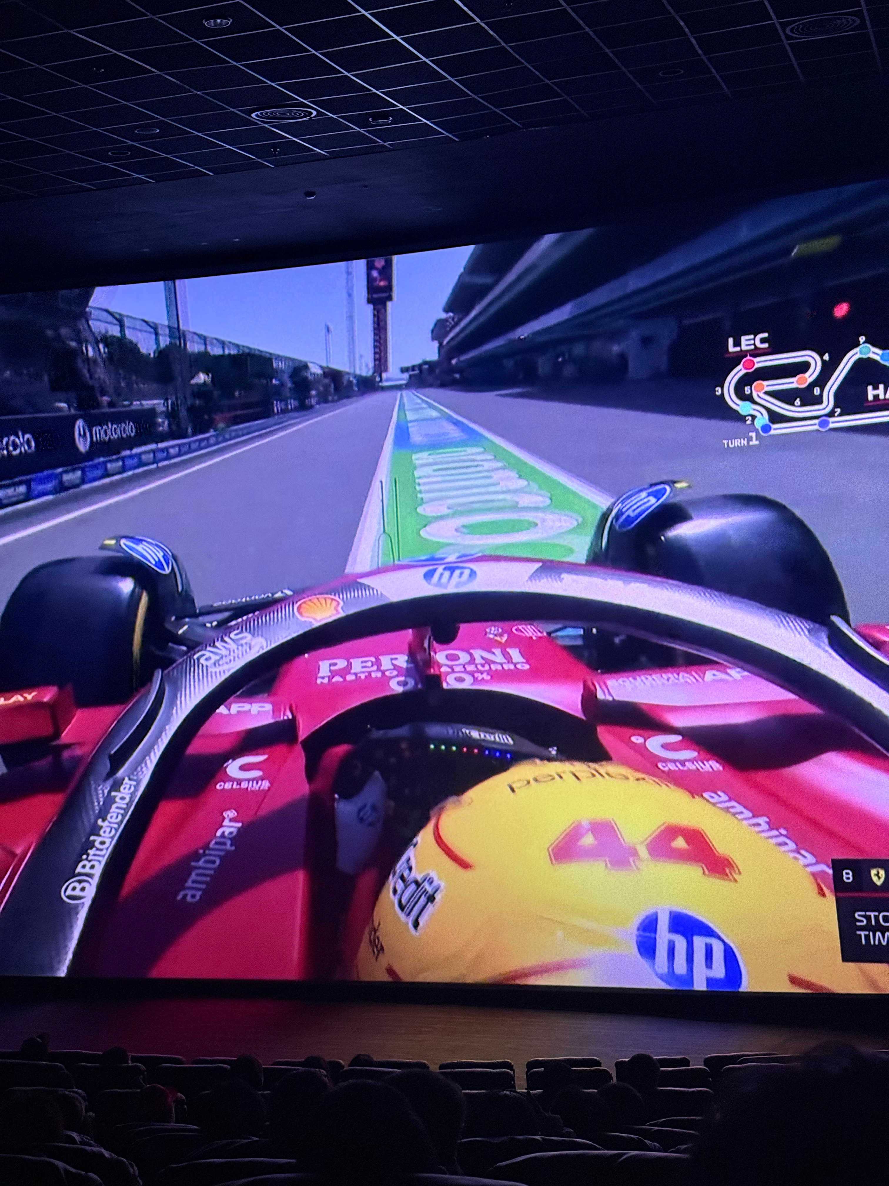 包含梅赛德斯横扫哈斯车队,皮亚斯特里点燃赛场的词条 包含梅赛德斯横扫哈斯车队,皮亚斯特里点燃赛场的词条