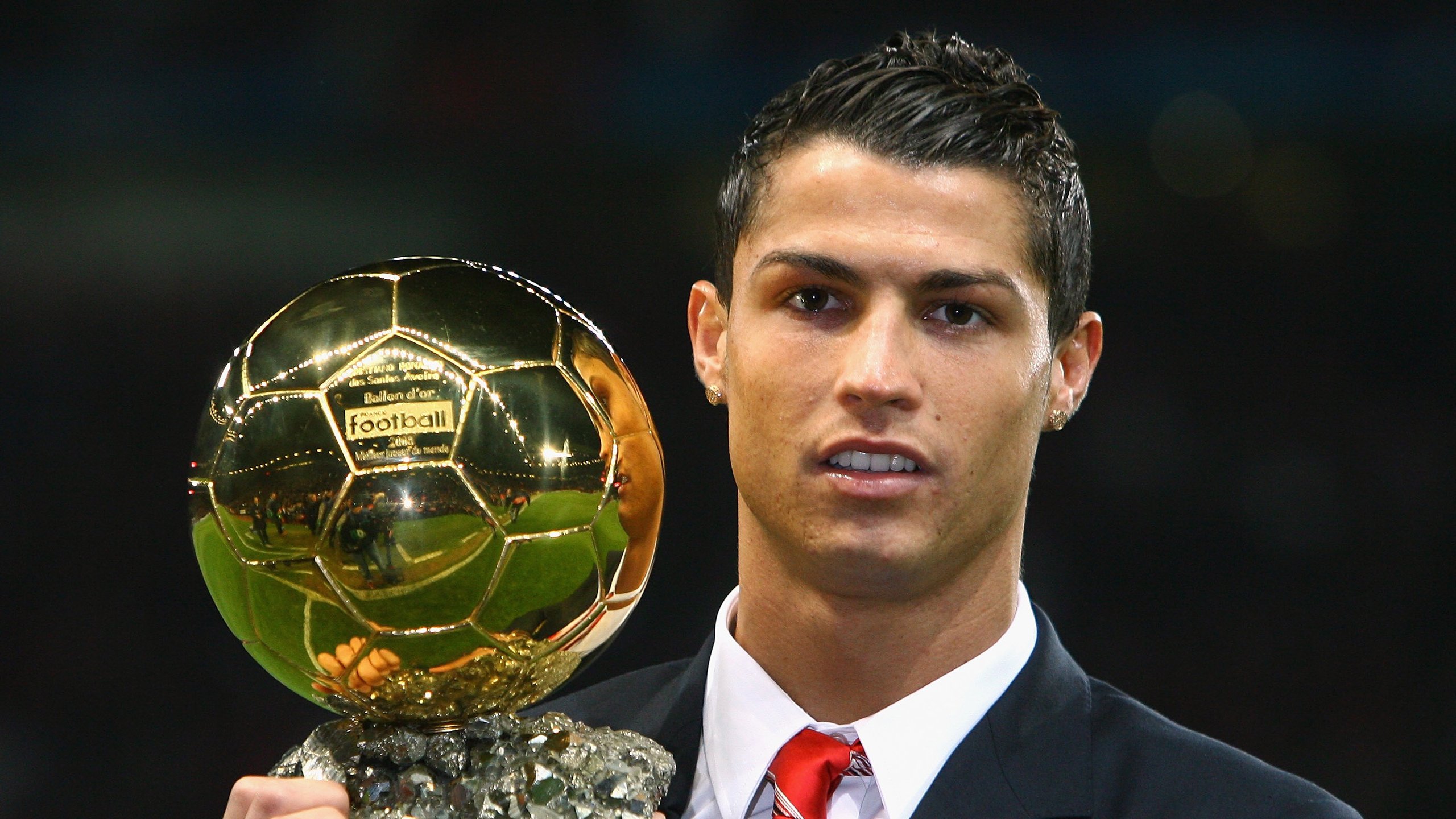 开云体育app-逆转之夜，本泽马领军破尤文，韩国新星闪耀全场